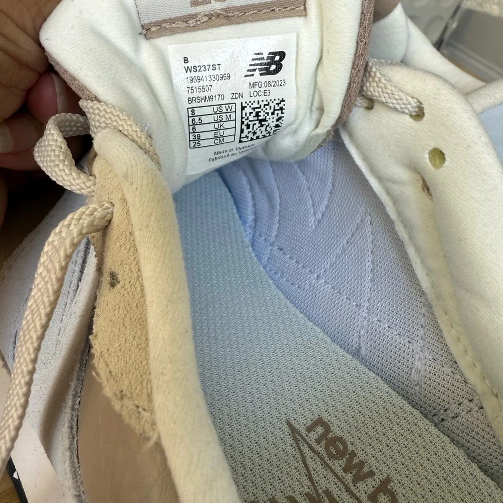 New Balance Women's Beige and White Sneakers - Picture 15 of 15